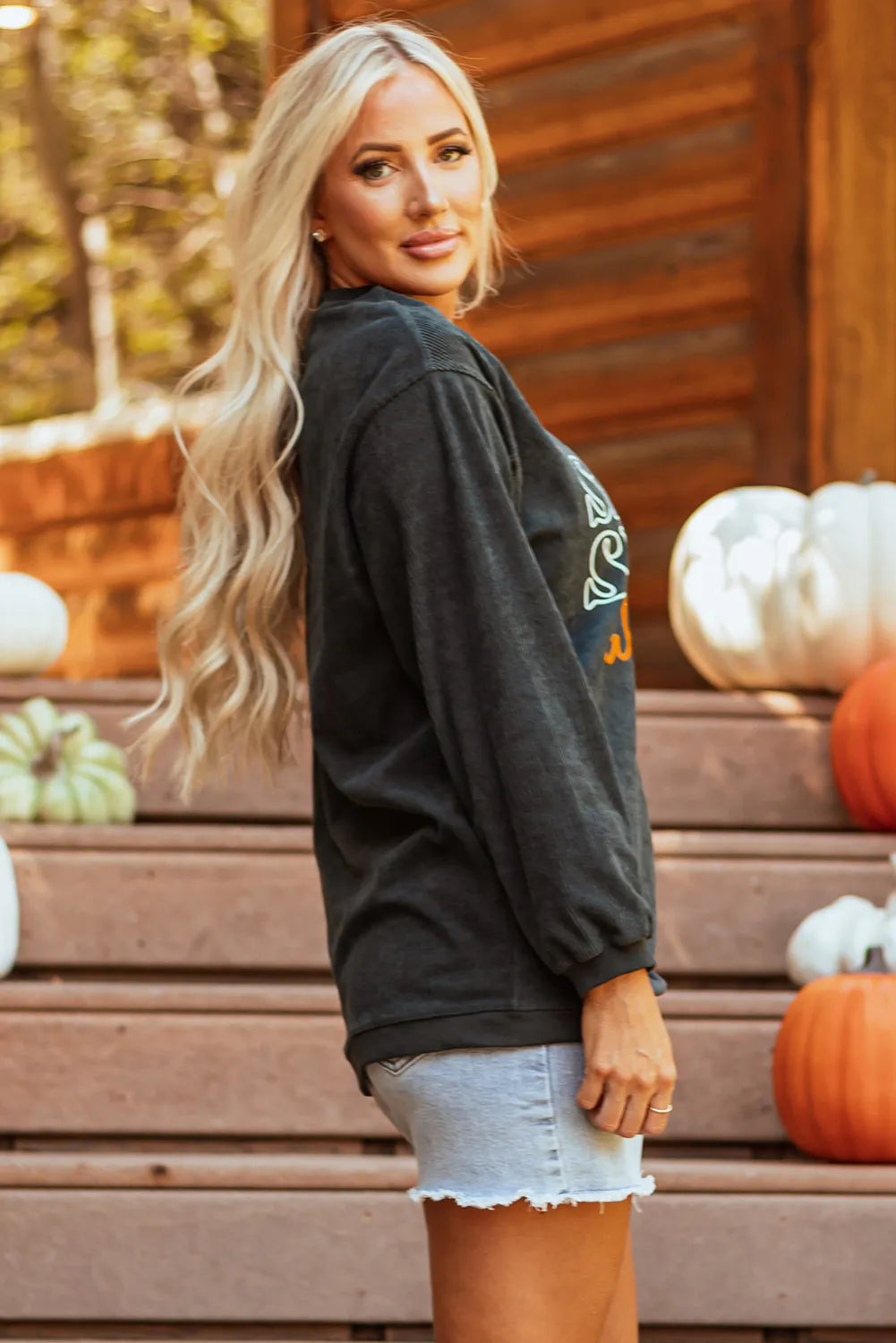 Letter Graphic Round Neck Long Sleeve Sweatshirt