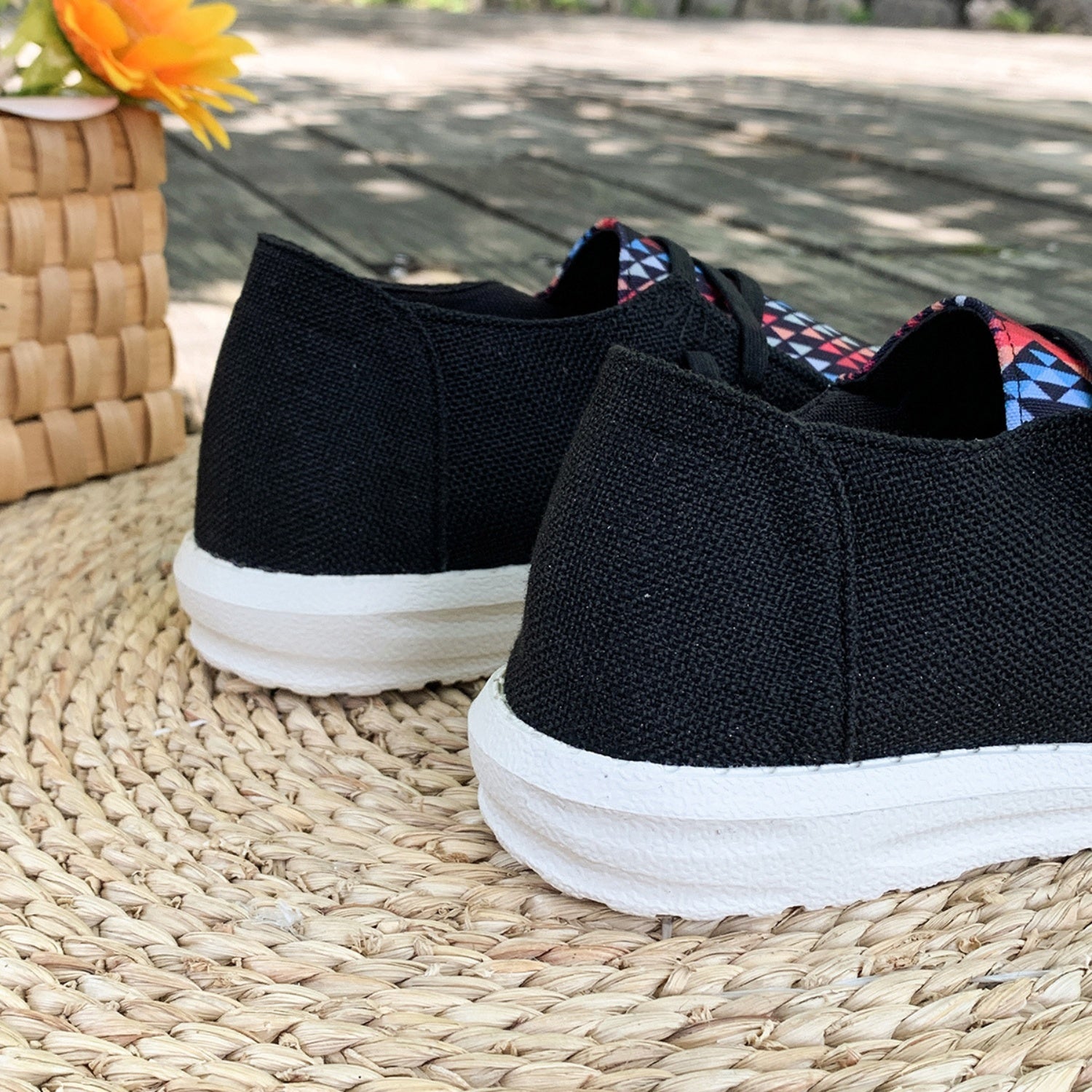 Geometric Round Toe Canvas Sneakers