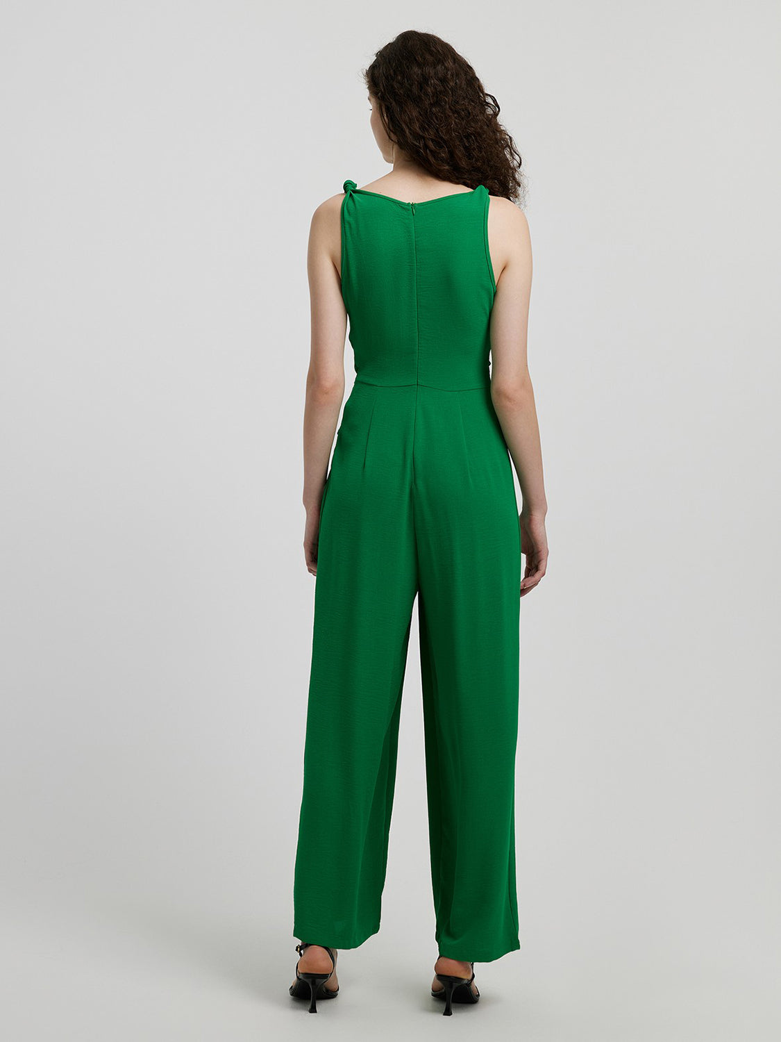 Honey Knot Detail Tie Front Sleeveless Jumpsuit