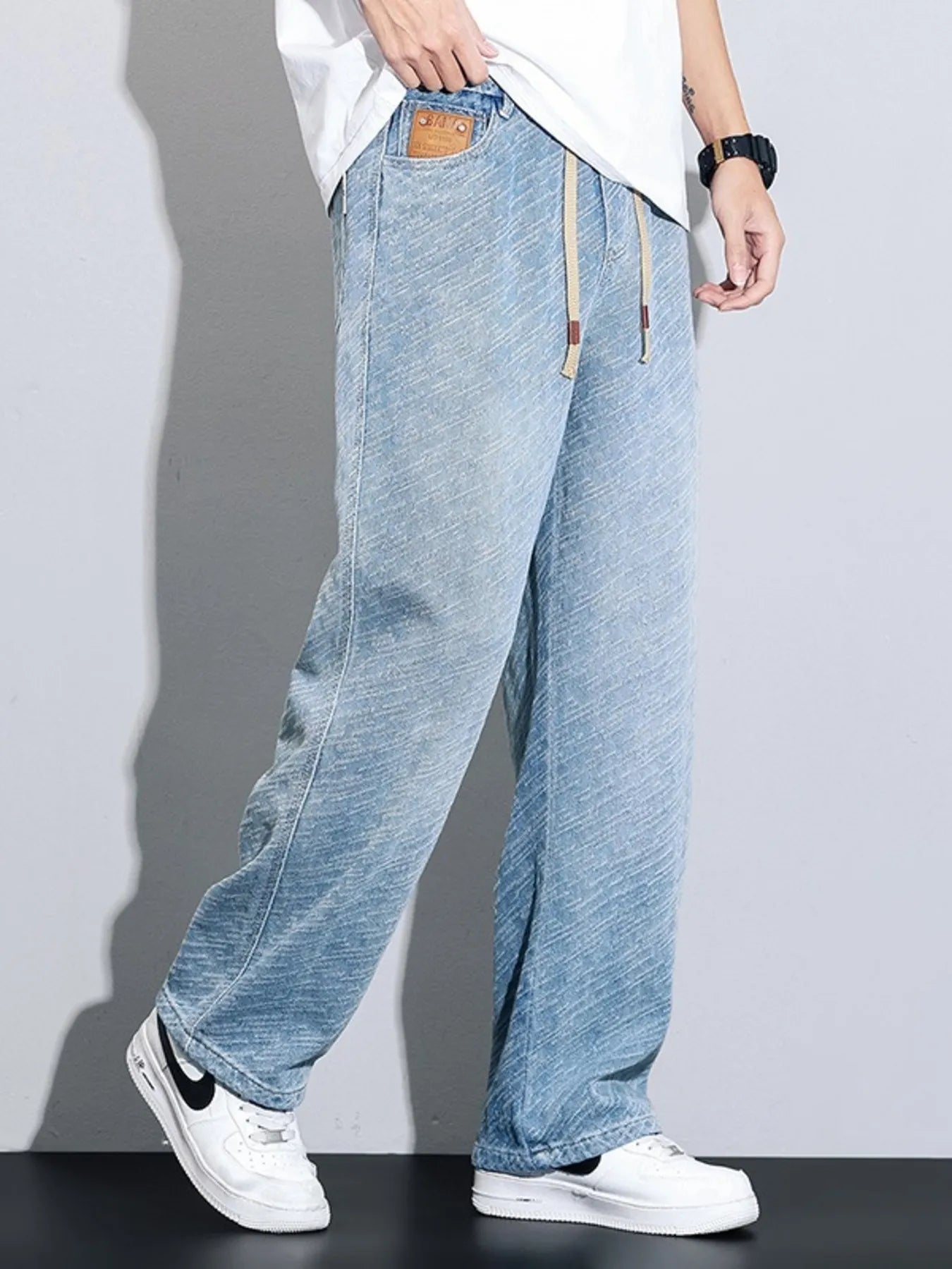 f1d4b30ce13f4972a669f0cab22c1336-Max-Origin